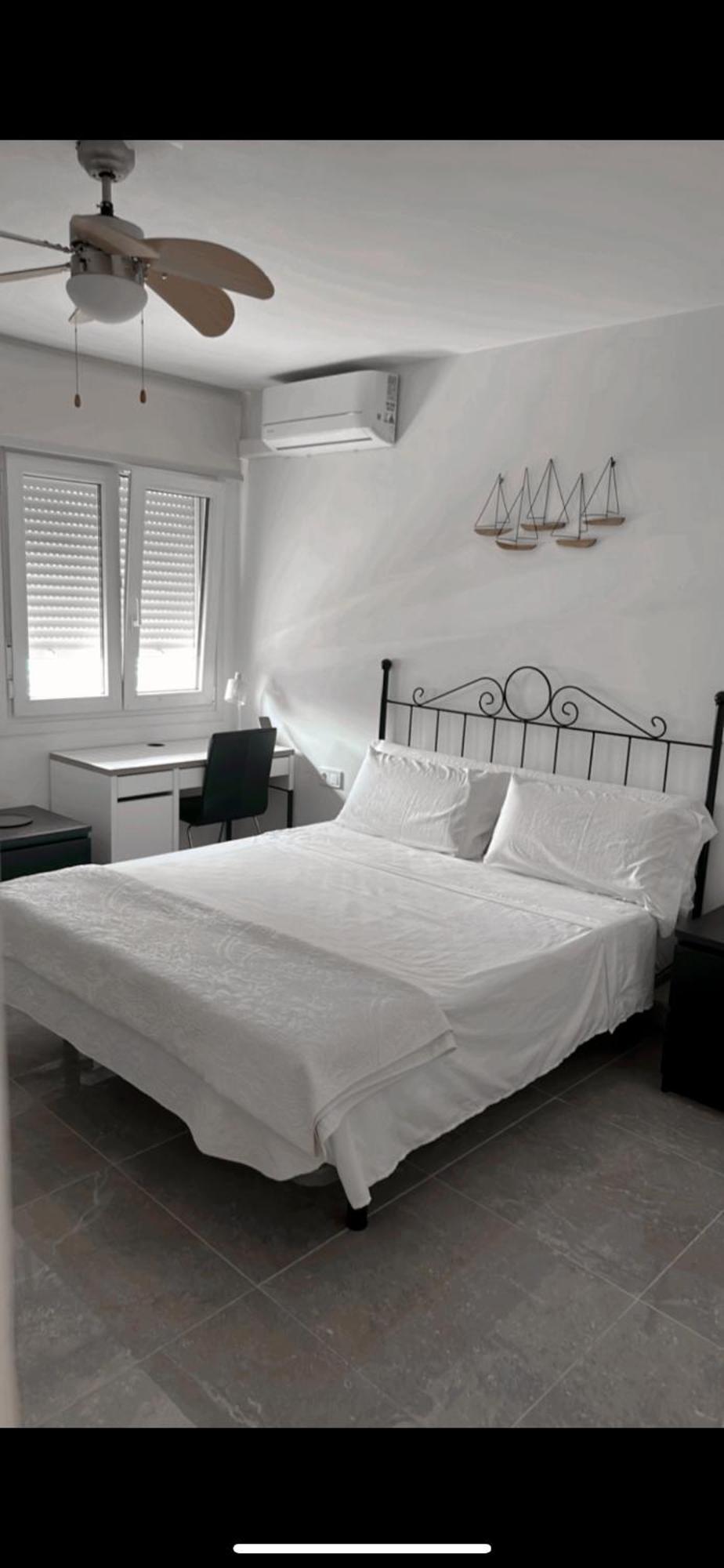 Precioso Dormitorio En El Centro De Torremolinos Ngoại thất bức ảnh