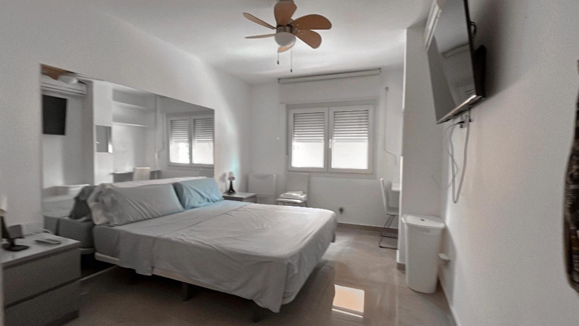 Precioso Dormitorio En El Centro De Torremolinos Ngoại thất bức ảnh